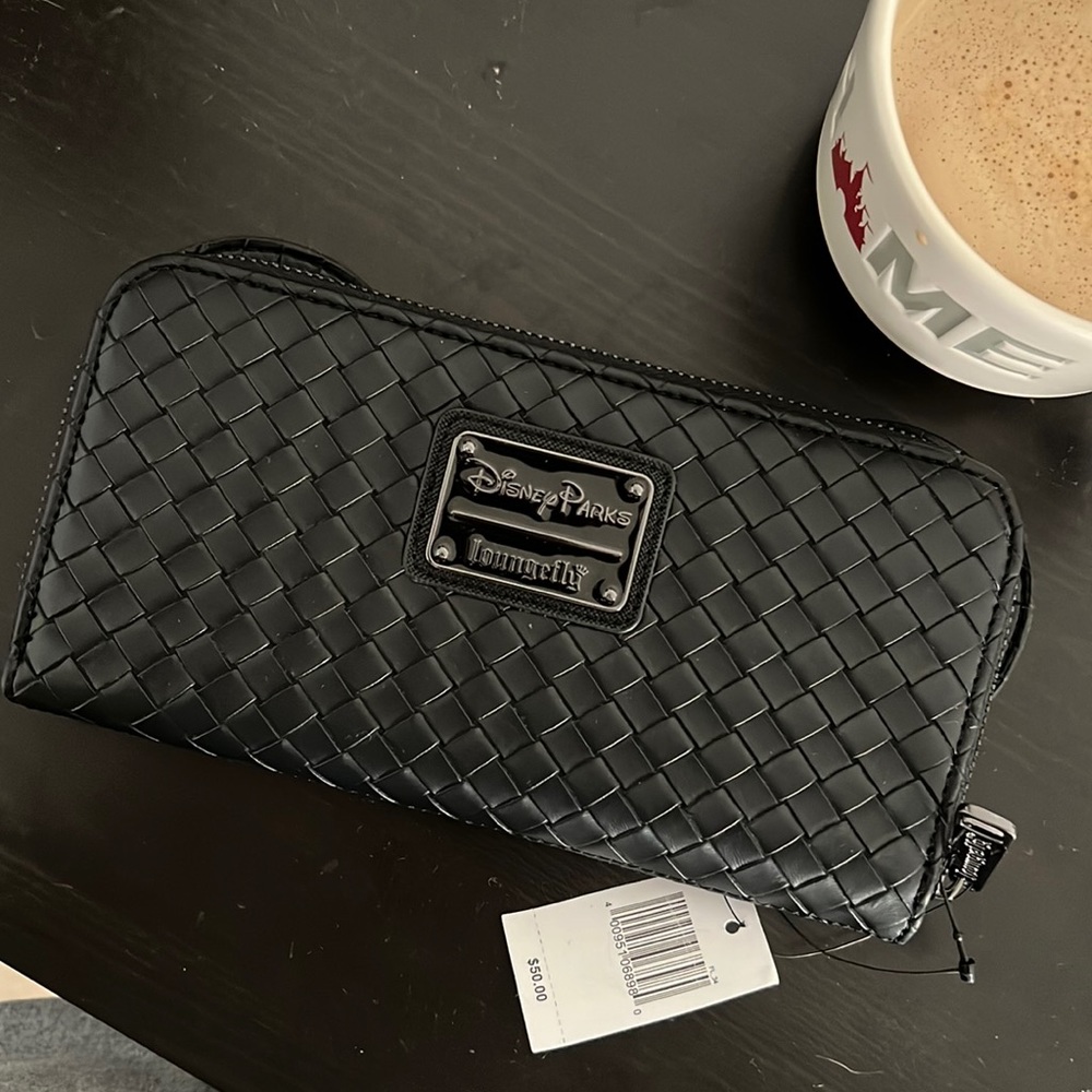 Woven Loungefly wallet